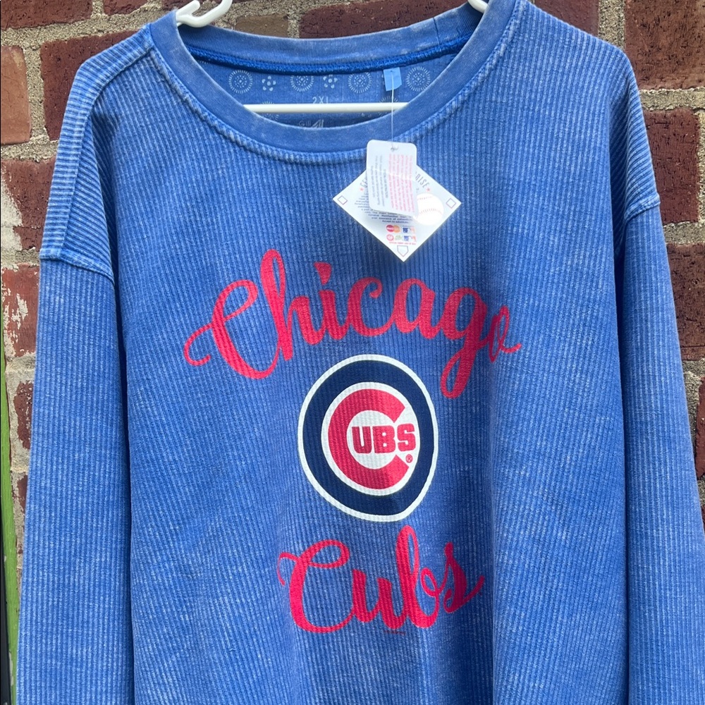 Genuine Merchandise Blue Chicago Cubs Sweatshirt with Red Logo